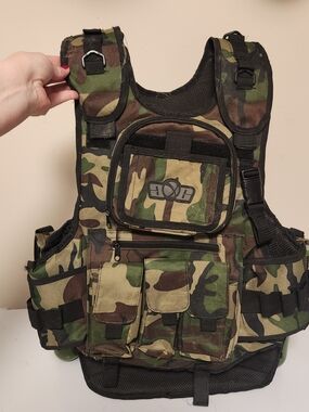 Gen X Global Delux Camo Tactical Paintball Utility Vest with Front Pouches